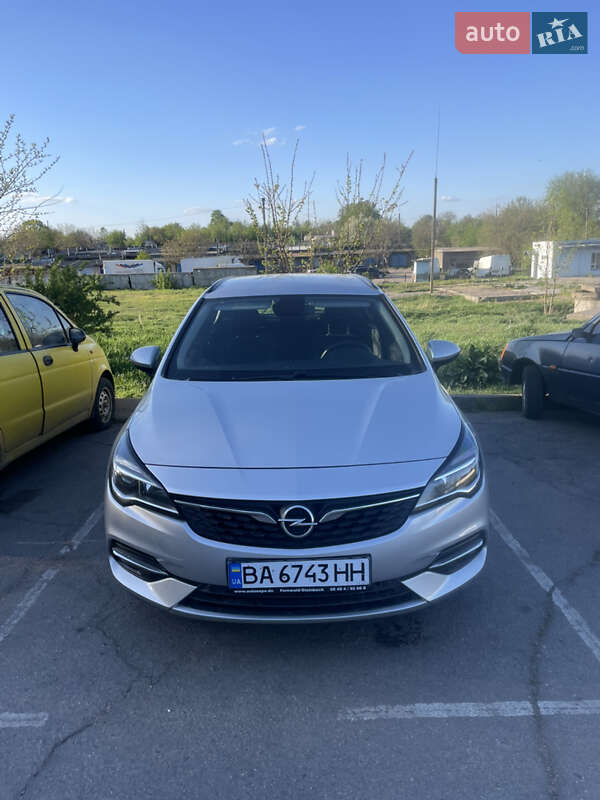 Opel Astra 2019
