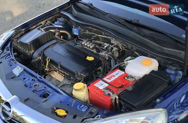 Универсал Opel Astra 2009 в 