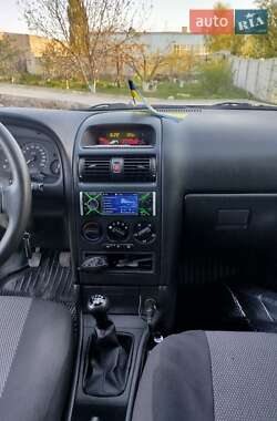 Седан Opel Astra 2008 в 
