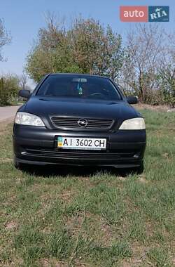 Седан Opel Astra 2006 в 