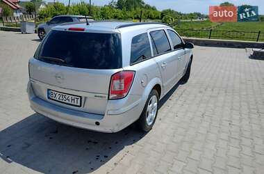 Универсал Opel Astra 2008 в 