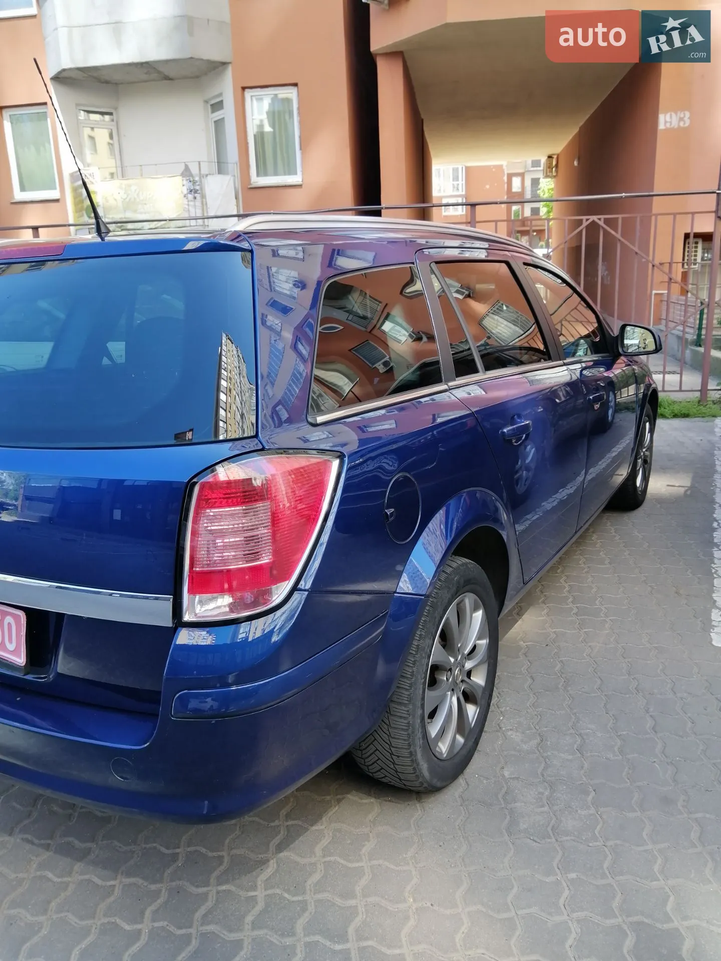 2010 Opel Astra - мініатюра 9
