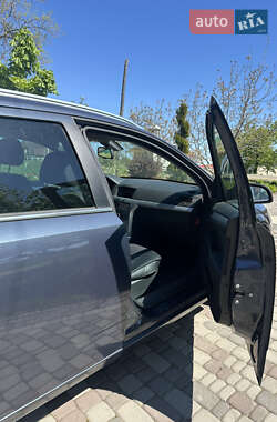 Универсал Opel Astra 2009 в 