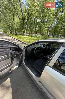 Седан Opel Astra 2007 в 