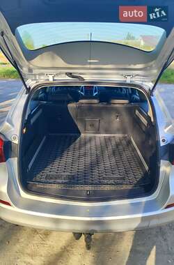 Универсал Opel Astra 2010 в 