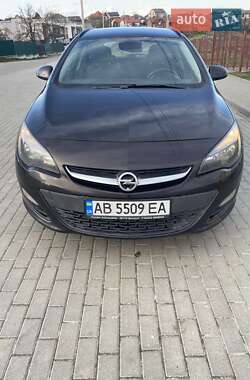 Универсал Opel Astra 2014 в 