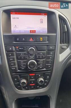 Универсал Opel Astra 2014 в 