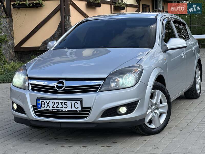 Хетчбек Opel Astra 2010 в Хмельницькому