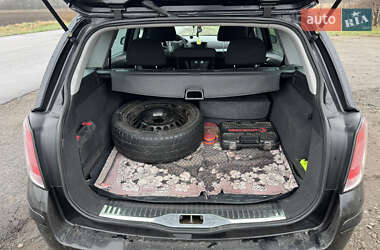 Универсал Opel Astra 2006 в 