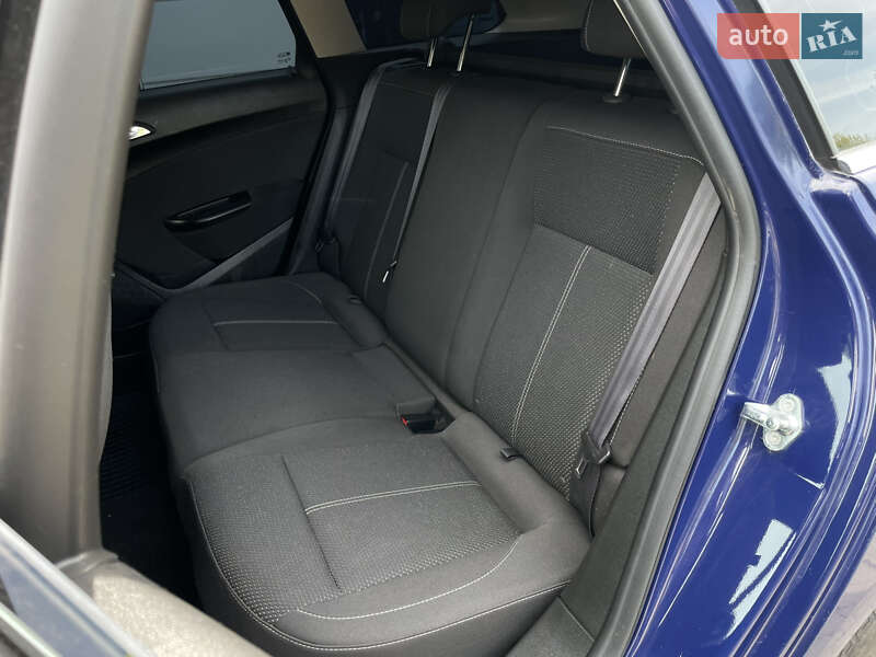 Универсал Opel Astra 2015 в Бердичеве