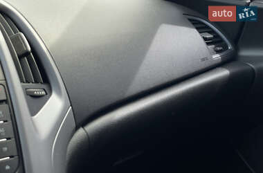 Универсал Opel Astra 2015 в 