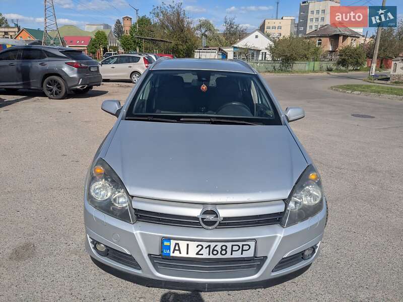 Універсал Opel Astra 2004 в 