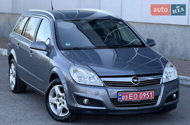 Універсал Opel Astra 2008 в 