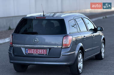 Універсал Opel Astra 2008 в 