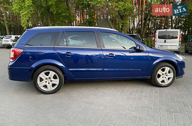 Універсал Opel Astra 2008 в 