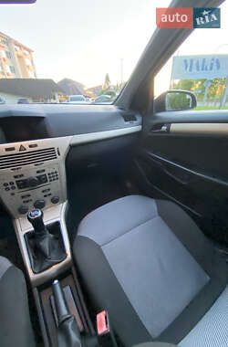 Універсал Opel Astra 2008 в 