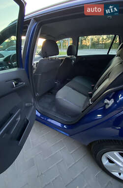 Універсал Opel Astra 2008 в 