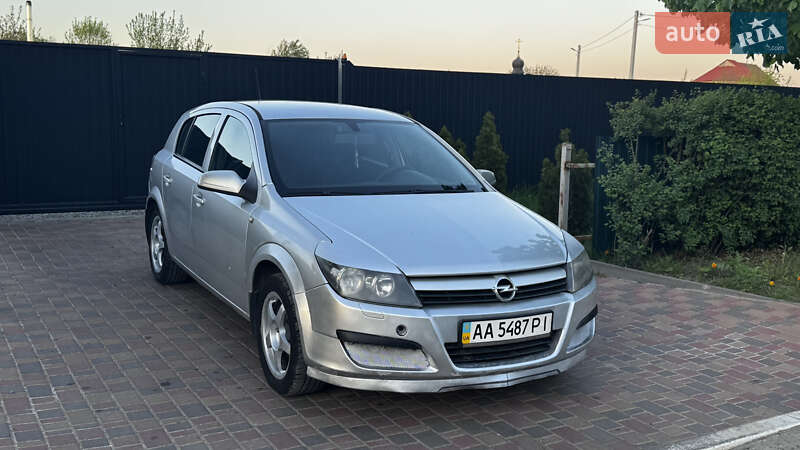 Хетчбек Opel Astra 2005 в Києві