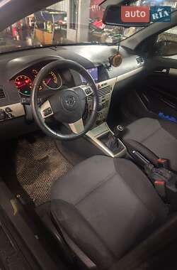 Універсал Opel Astra 2007 в 