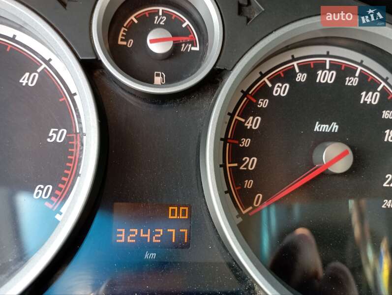 Универсал Opel Astra 2008 в Самборе