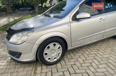 Хетчбек Opel Astra 2008 в 