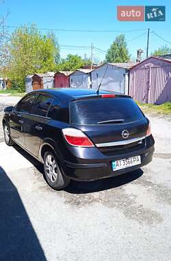 Хетчбек Opel Astra 2007 в 