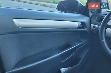 Седан Opel Astra 2007 в 