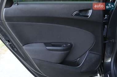 Універсал Opel Astra 2014 в 