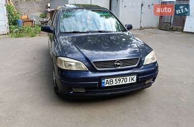 Хетчбек Opel Astra 2001 в 