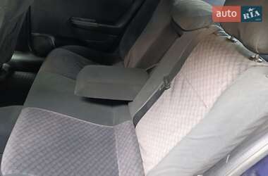 Хетчбек Opel Astra 2001 в 