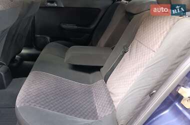 Хетчбек Opel Astra 2001 в 