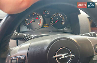 Універсал Opel Astra 2005 в 