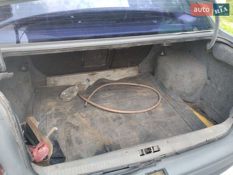 Седан Opel Astra 1993 в Калиновке