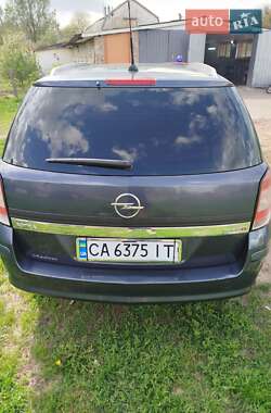 Универсал Opel Astra 2007 в 
