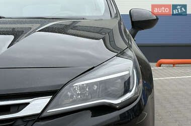 Универсал Opel Astra 2017 в 