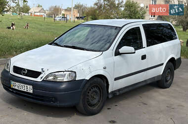 Грузовой фургон Opel Astra 2004 в Вольнянске
