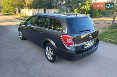 Универсал Opel Astra 2009 в 
