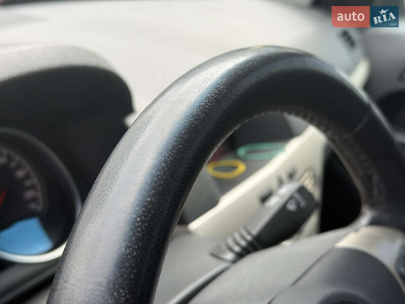 Універсал Opel Astra 2008 в Рівному