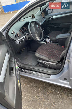 Універсал Opel Astra 2005 в 