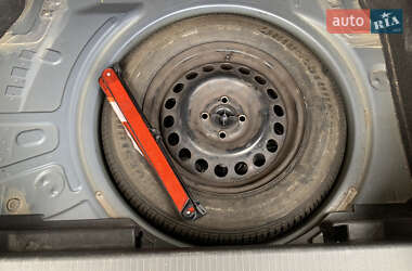 Хэтчбек Opel Astra 2006 в 