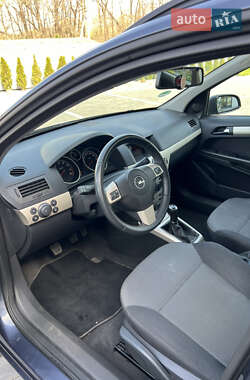Універсал Opel Astra 2008 в 