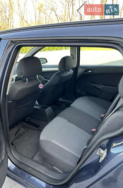 Універсал Opel Astra 2008 в 