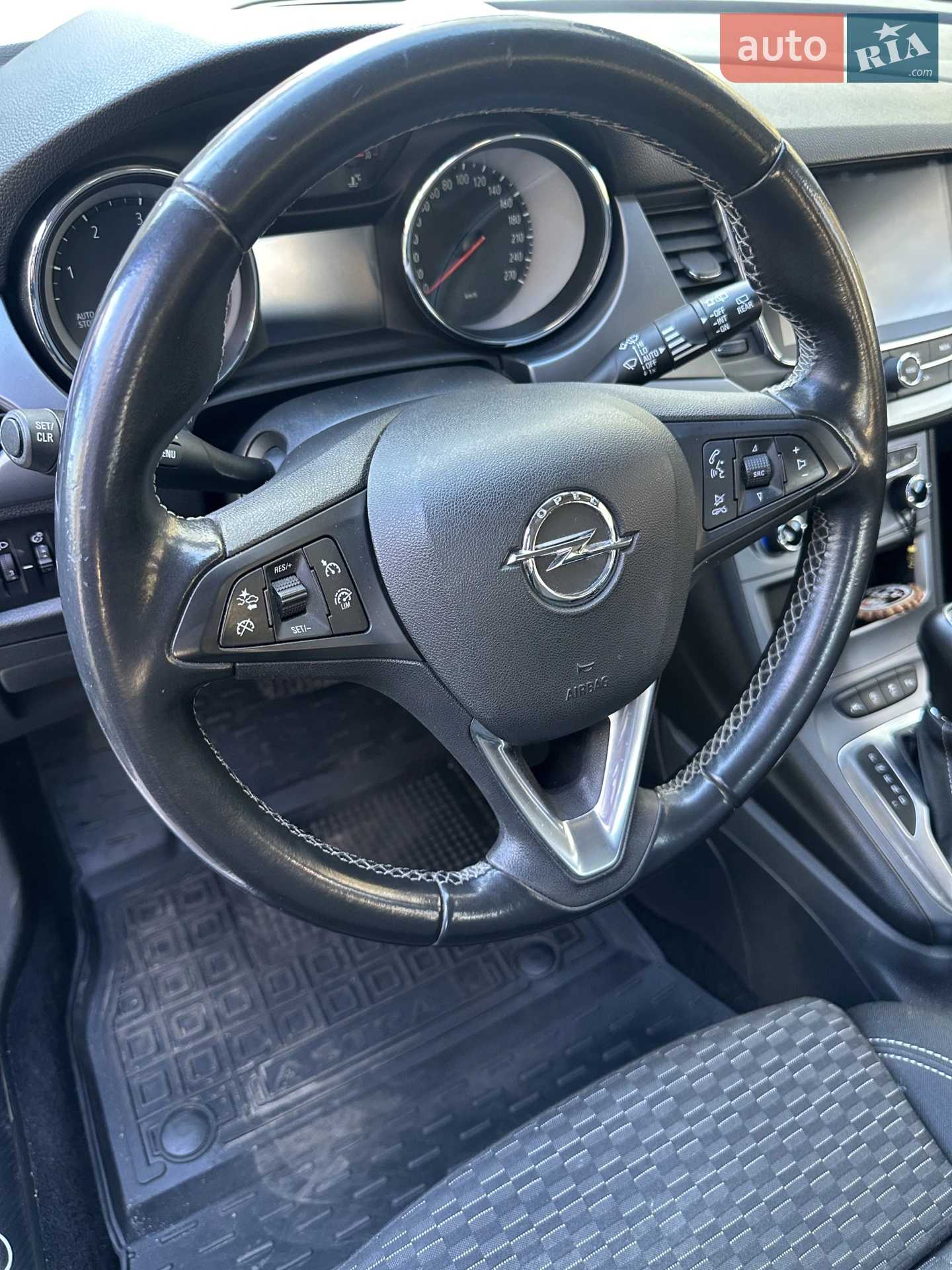 2018 Opel Astra - мініатюра 8