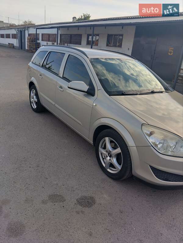 Opel Astra 2008