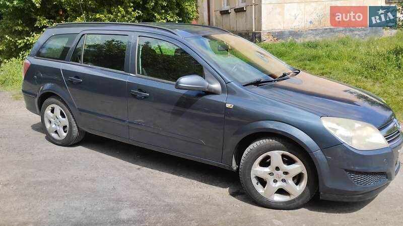 Універсал Opel Astra 2007 в Львові