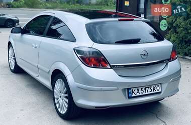 Хэтчбек Opel Astra 2007 в 