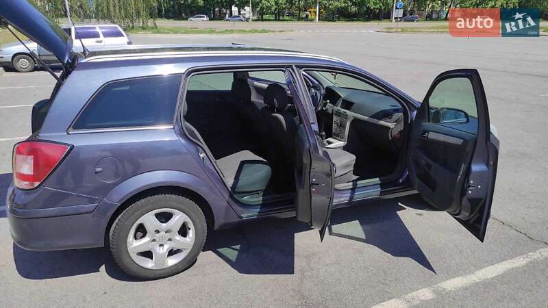 Универсал Opel Astra 2008 в Запорожье