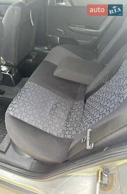 Хэтчбек Opel Astra 2000 в 