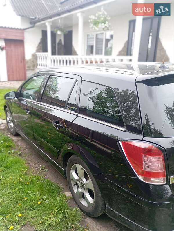 Универсал Opel Astra 2008 в Перемышлянах