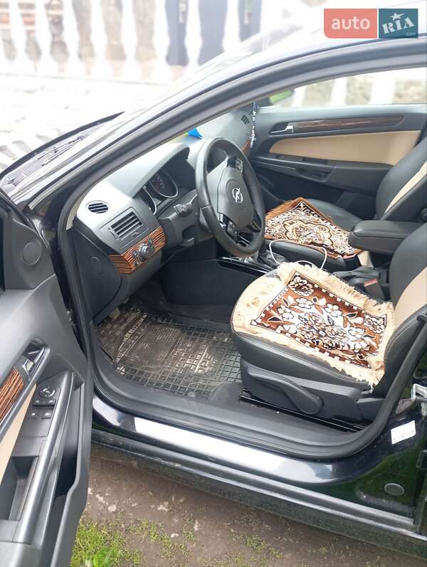 Универсал Opel Astra 2008 в Перемышлянах